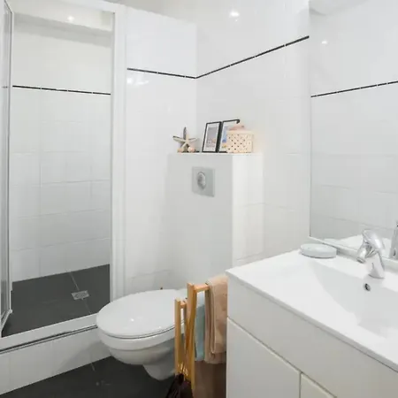 New & Cosy Studio Apt For 2 Apartment *