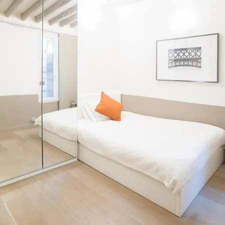 New & Cosy Studio Apt For 2 Apartment *